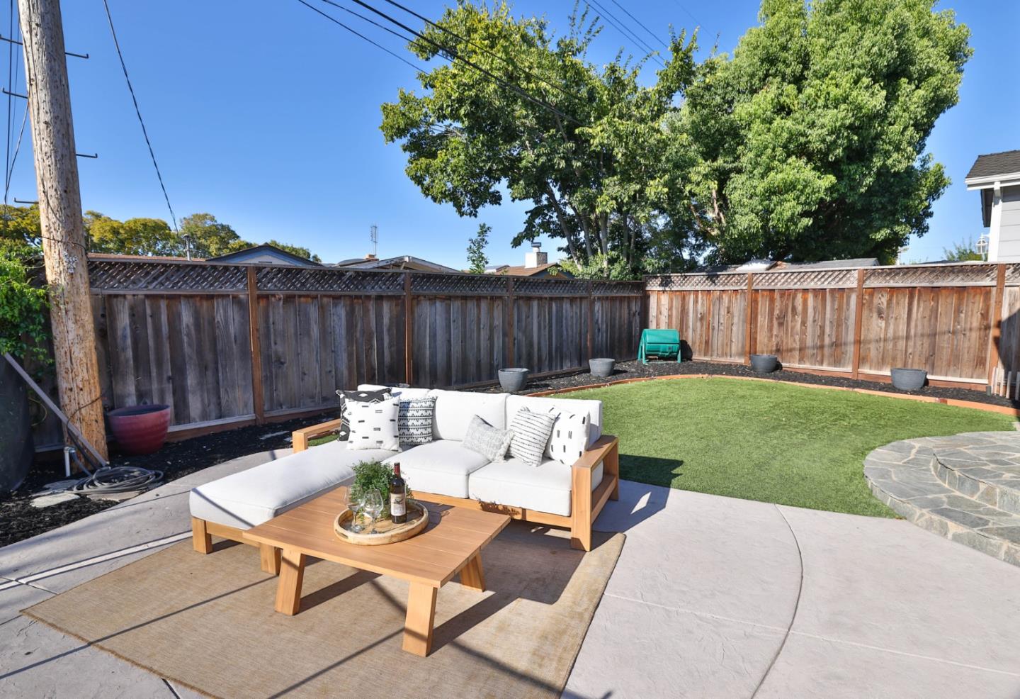 Property photo 31