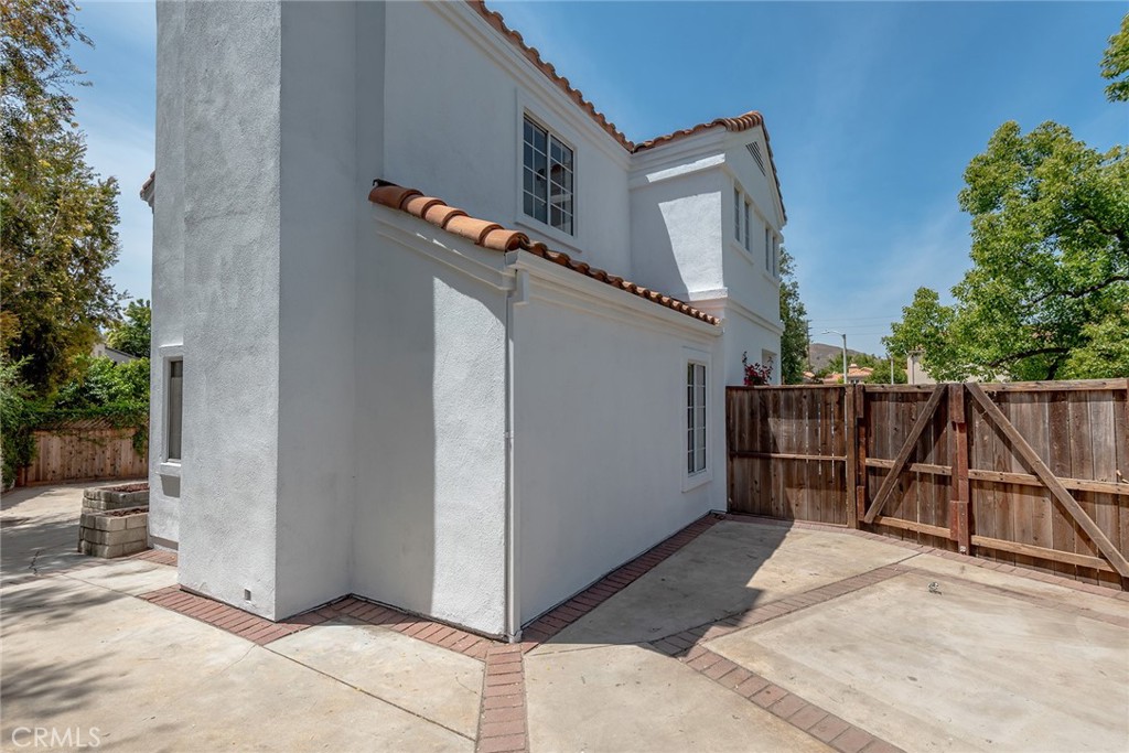 Property photo 32