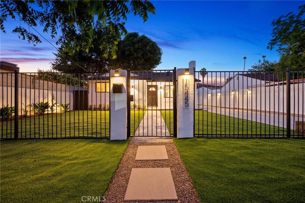 Property photo 28
