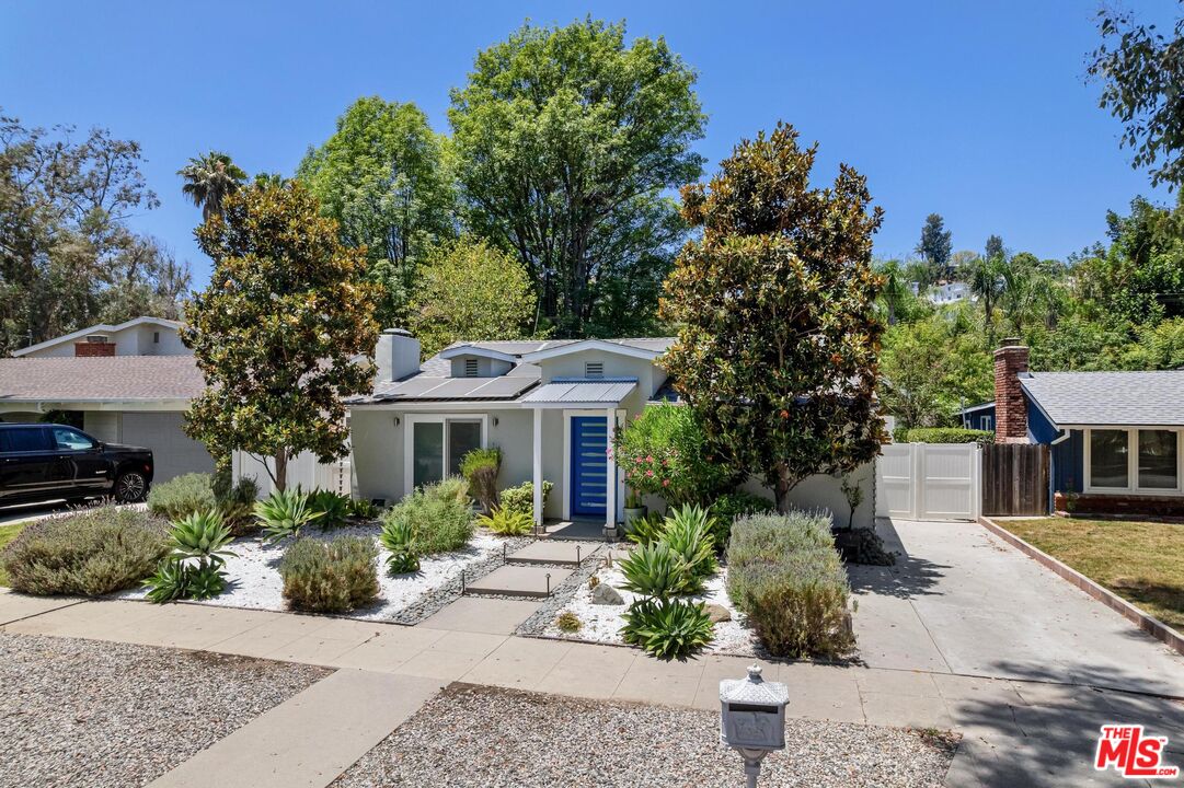 Property photo 33