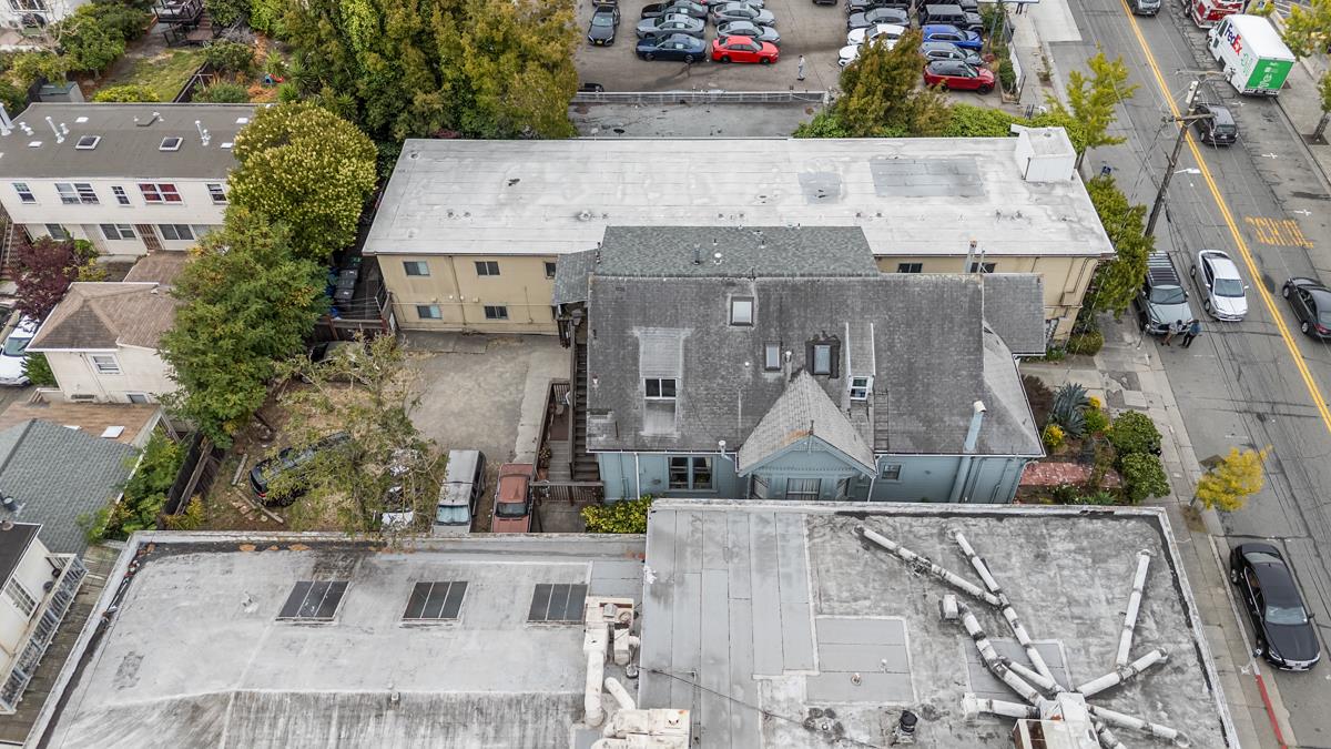 Property photo 33