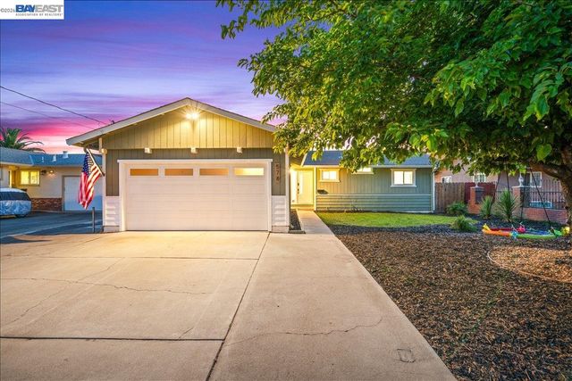 Property photo 43