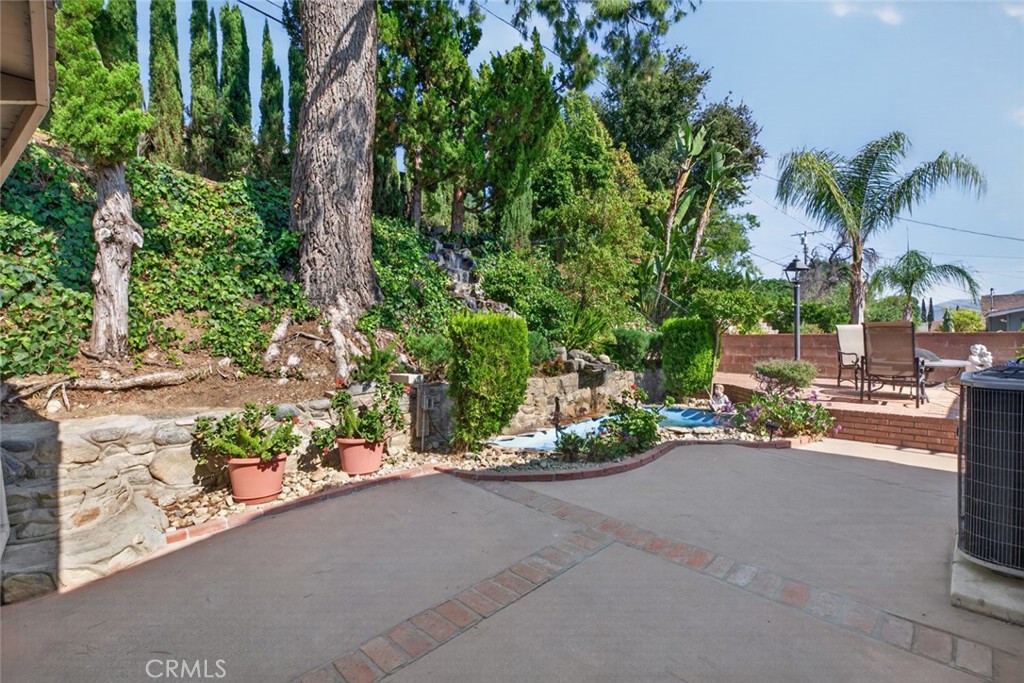 Property photo 25