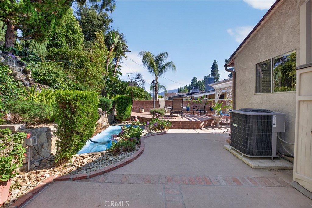 Property photo 31
