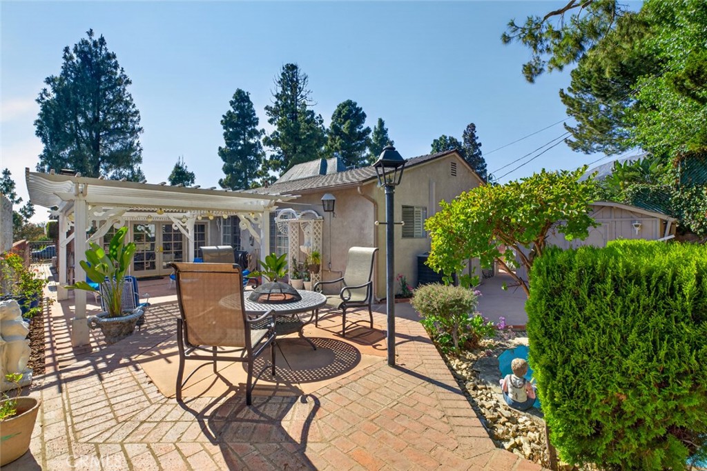 Property photo 32