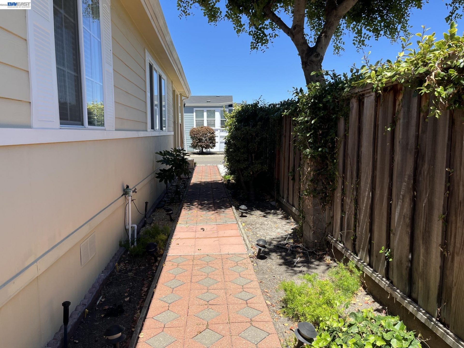 Property photo 42