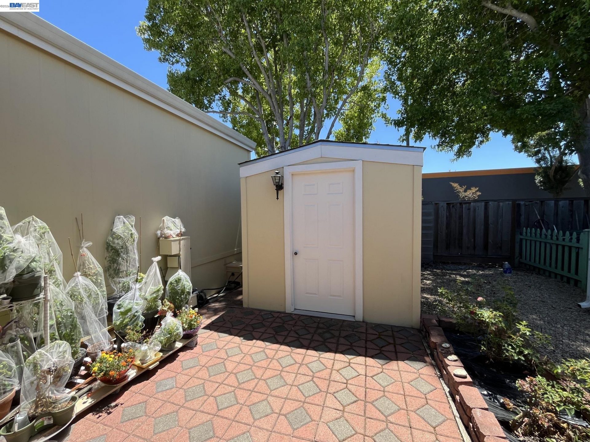 Property photo 44