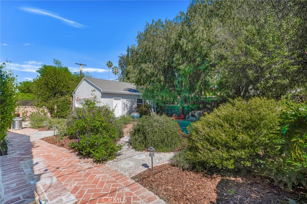 Property photo 24