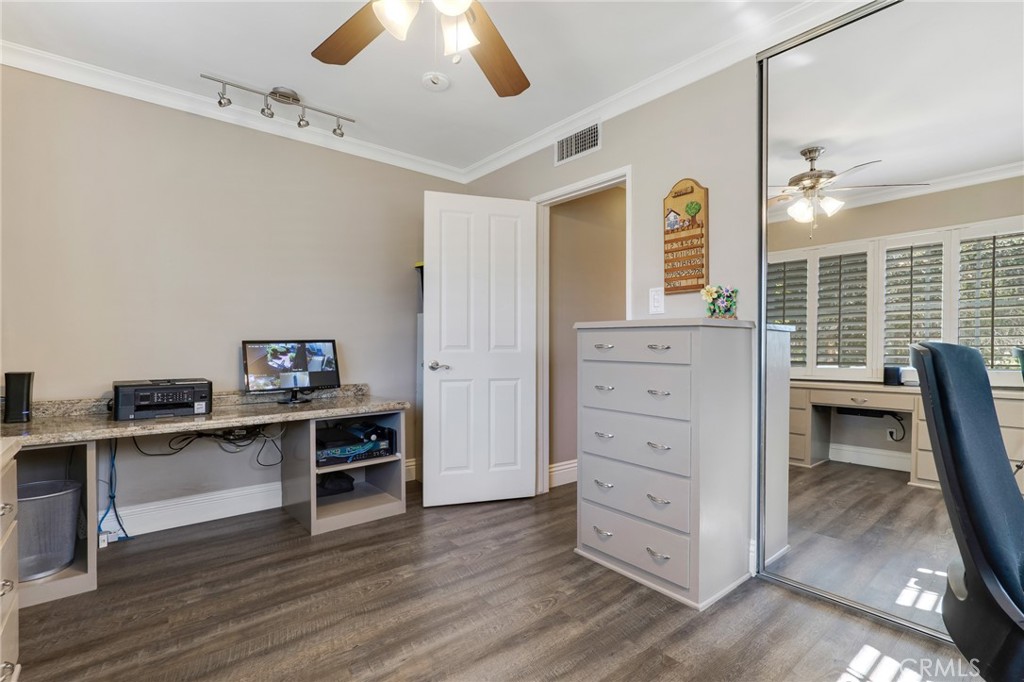 Property photo 28