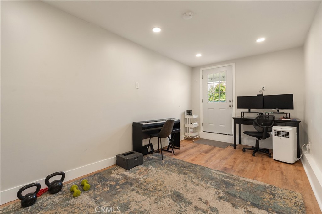 Property photo 33