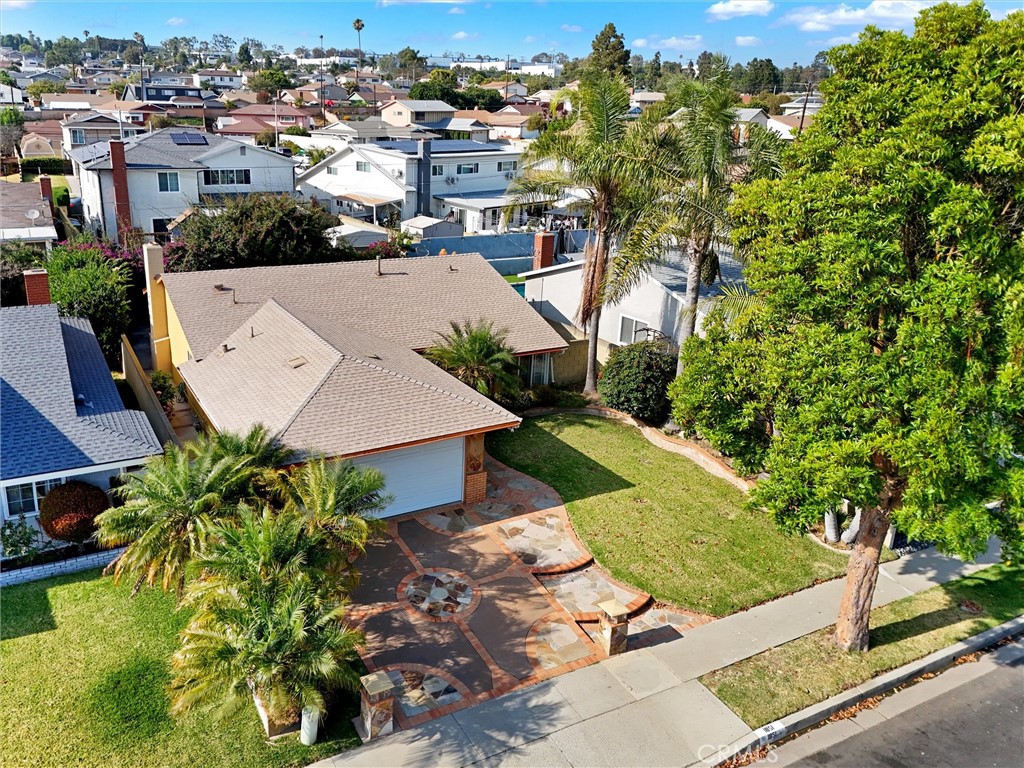 Property photo 44