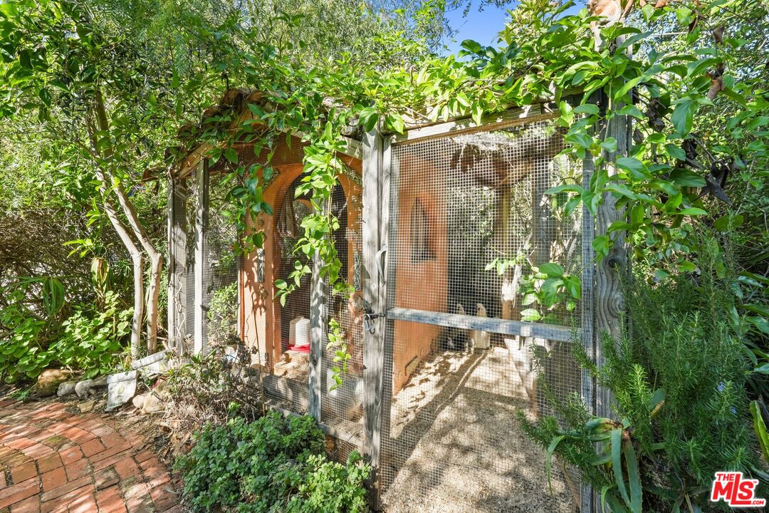 Property photo 29
