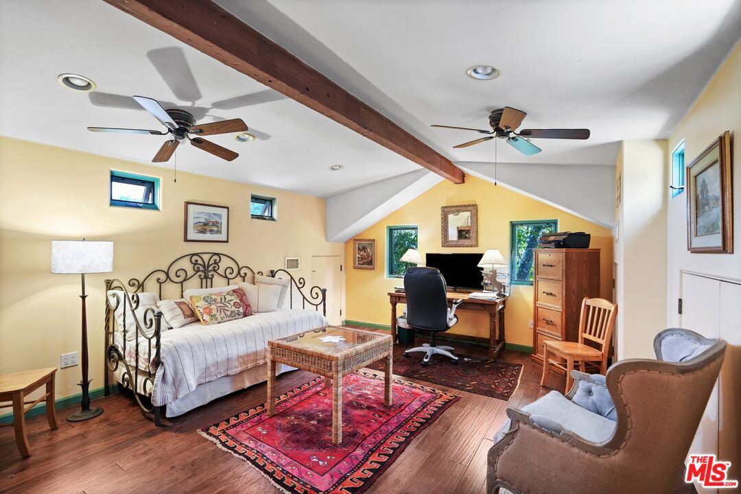 Property photo 46
