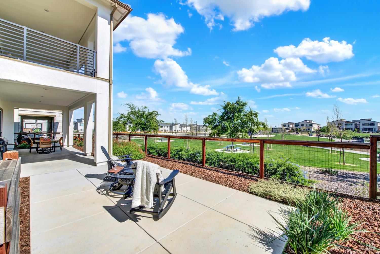 Property photo 36