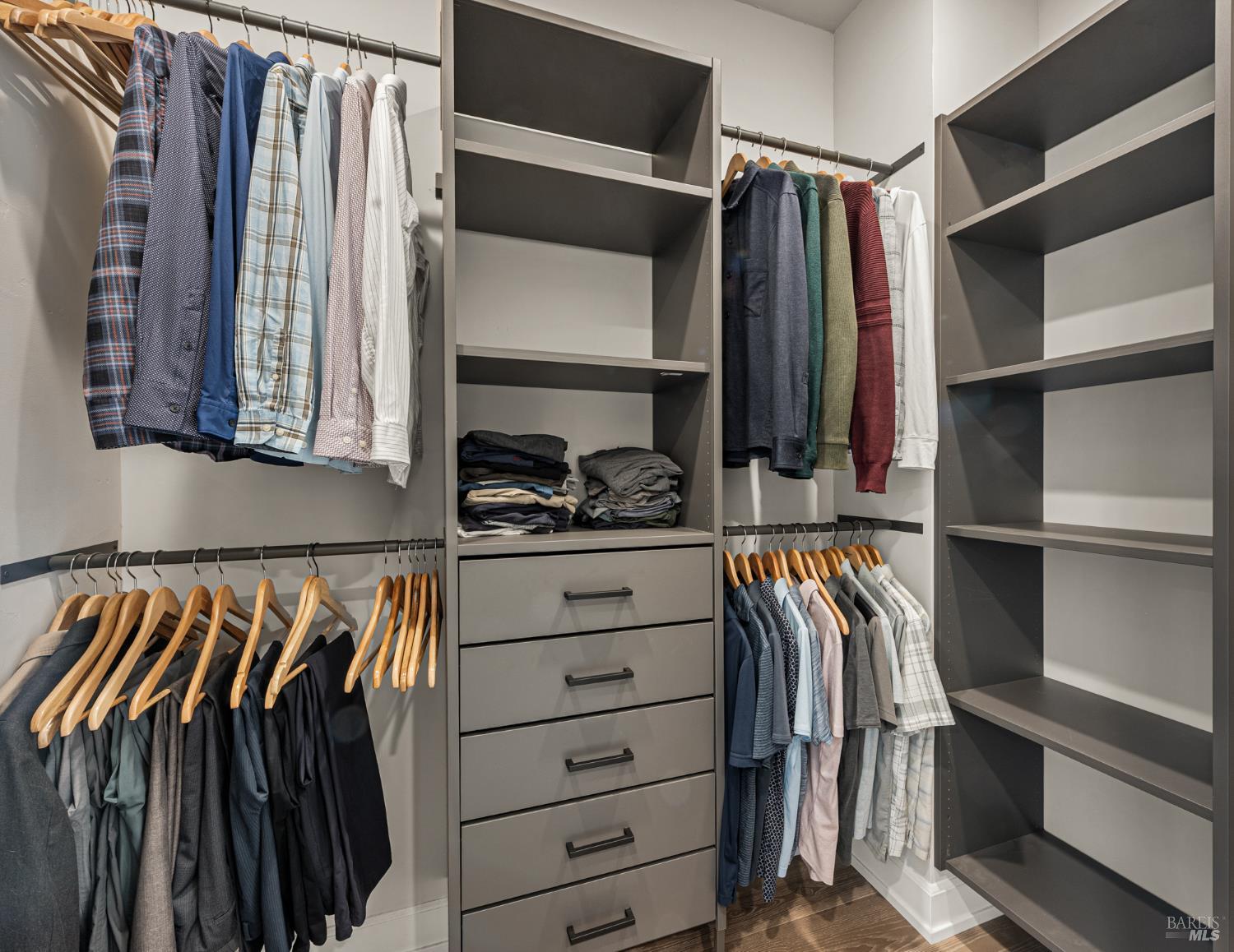Property photo 50