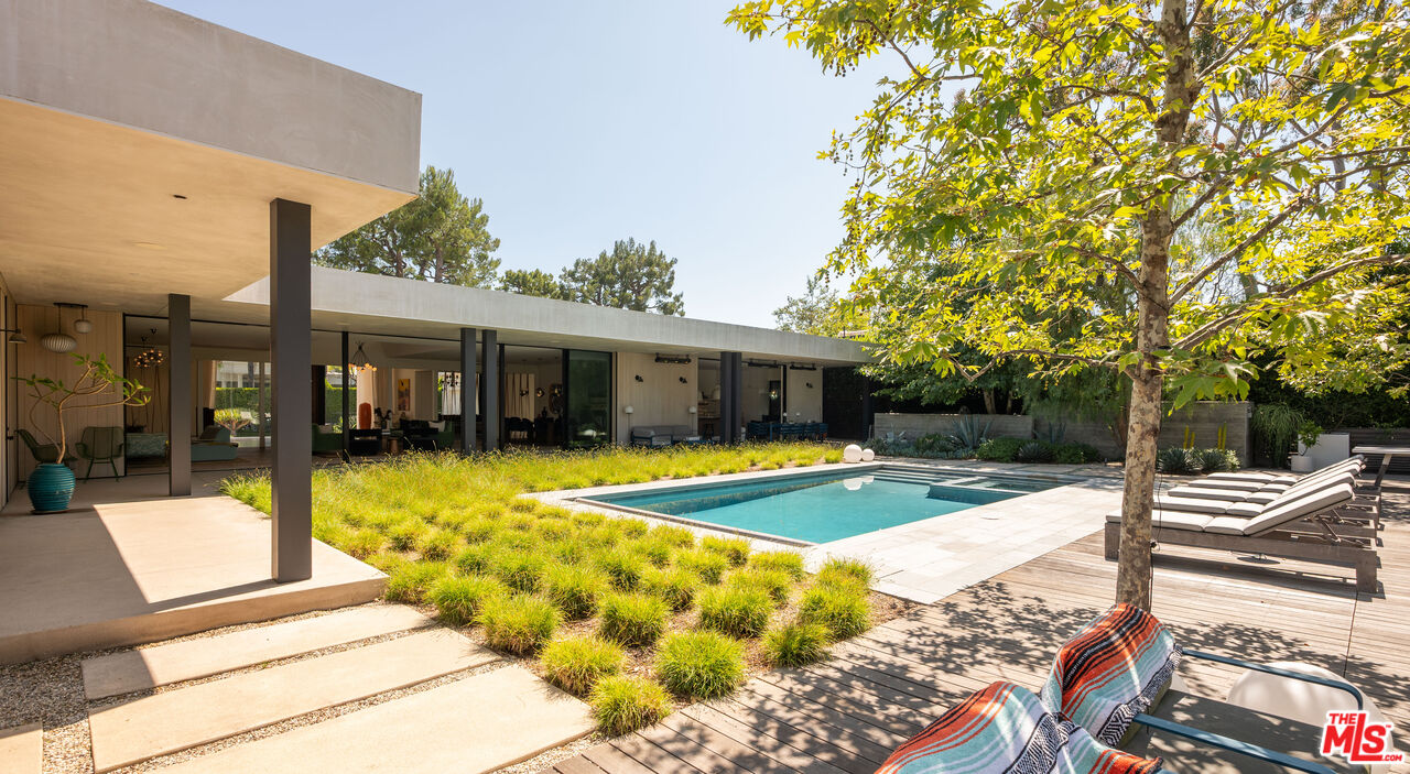 Property photo 48