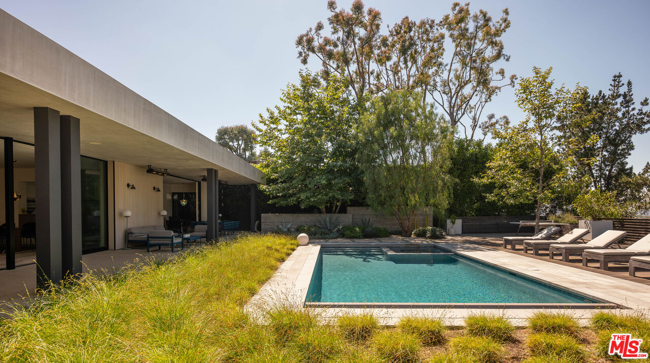 Property photo 51