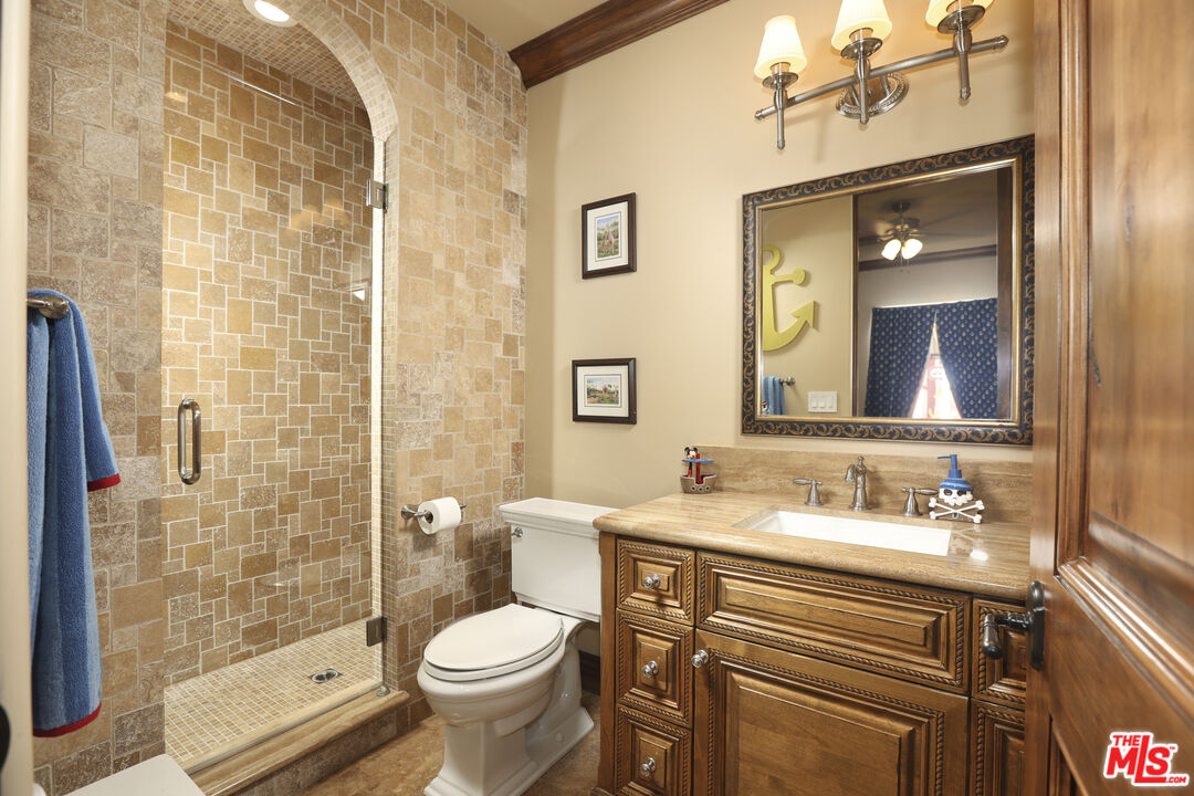 Property photo 33