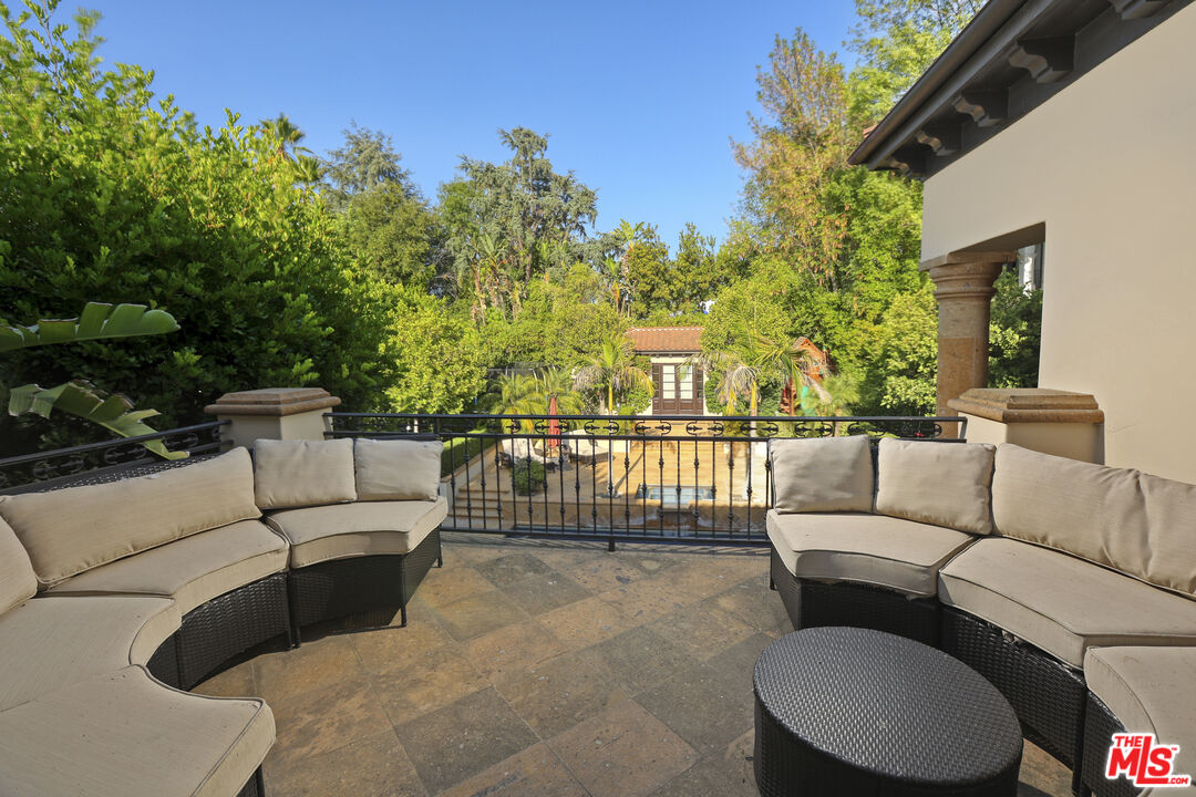 Property photo 43