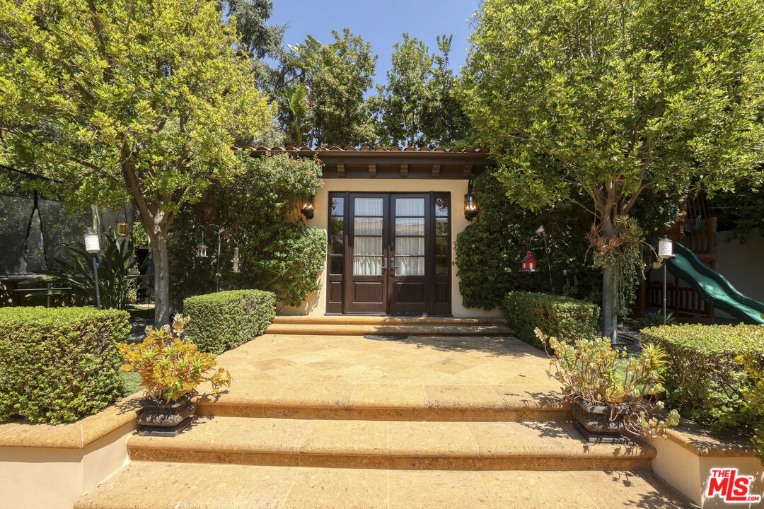 Property photo 46