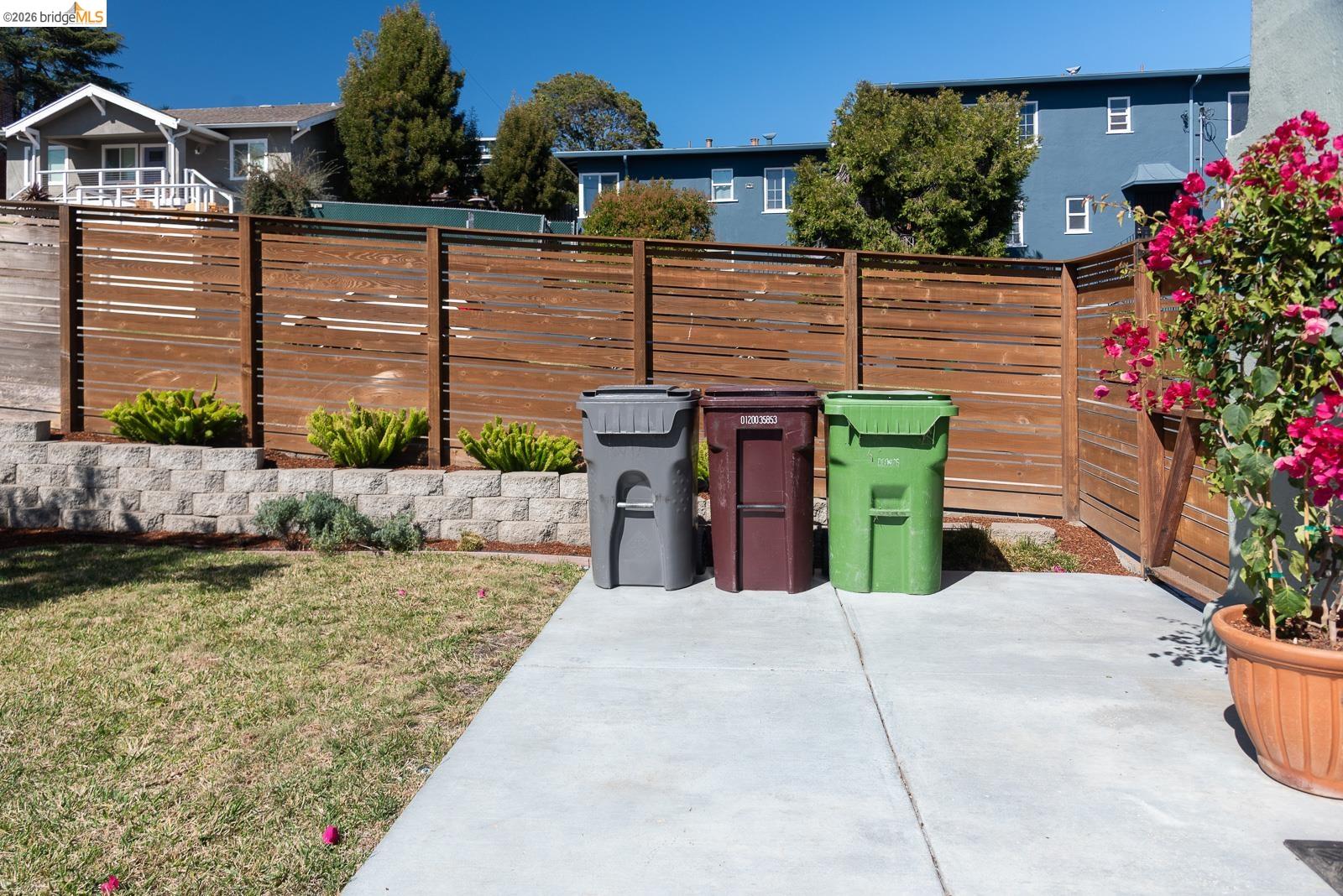 Property photo 32