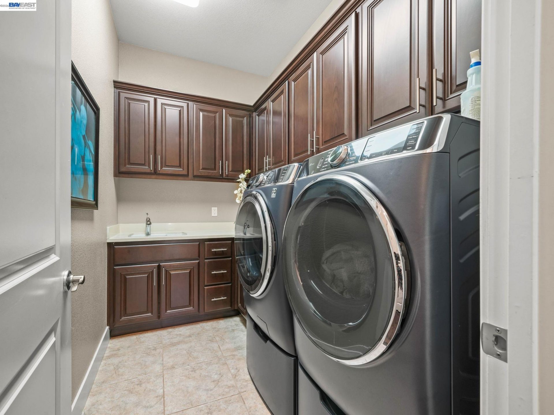 Property photo 50