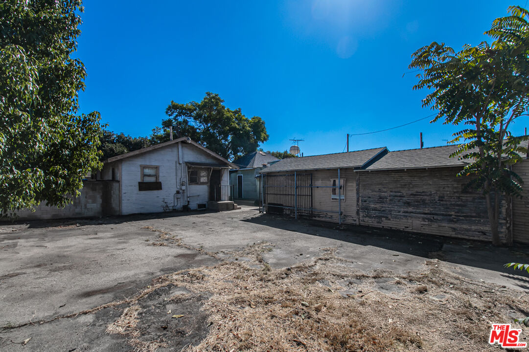 Property photo 25