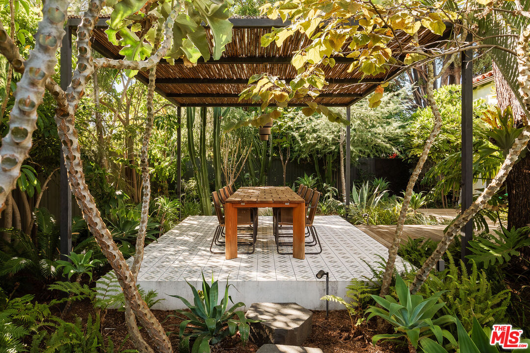 Property photo 30
