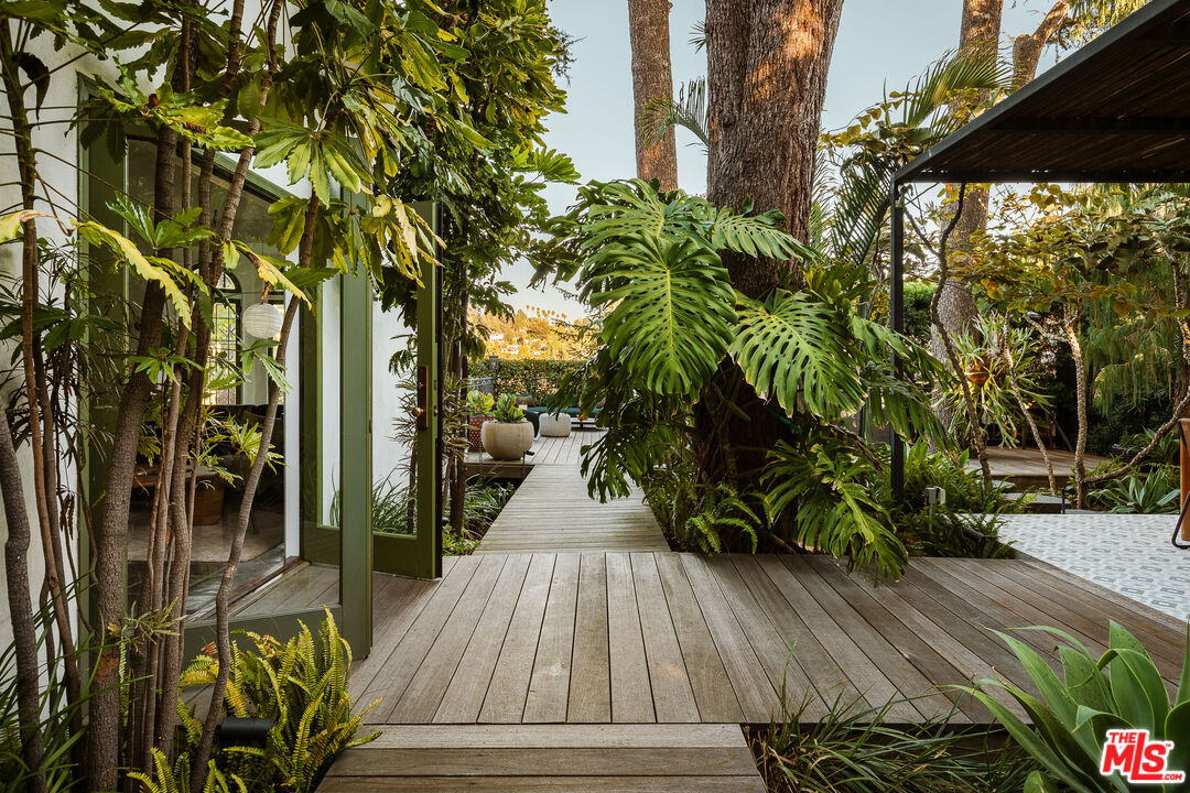 Property photo 31
