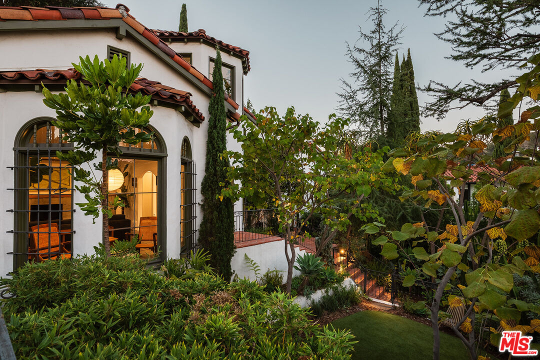 Property photo 42