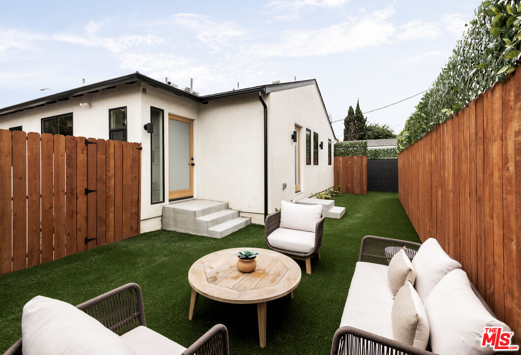 Property photo 25