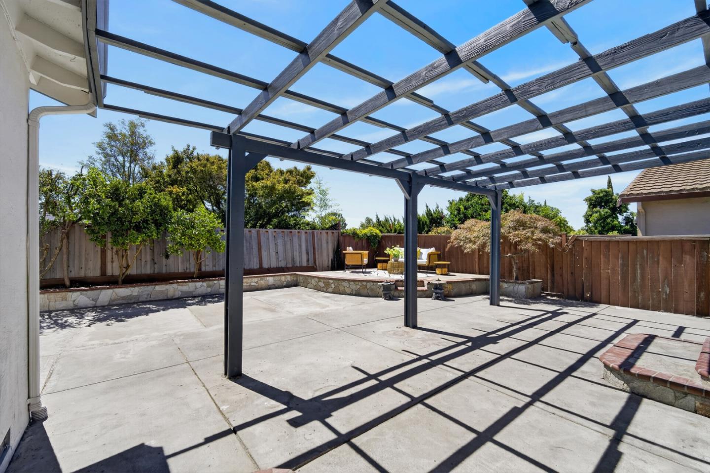 Property photo 50
