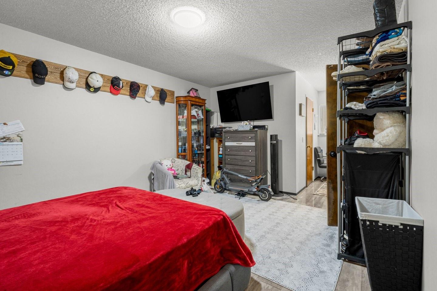 Property photo 43
