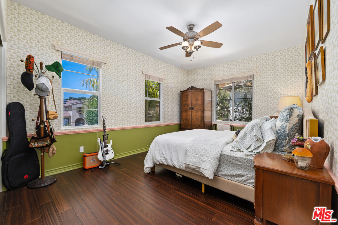 Property photo 32