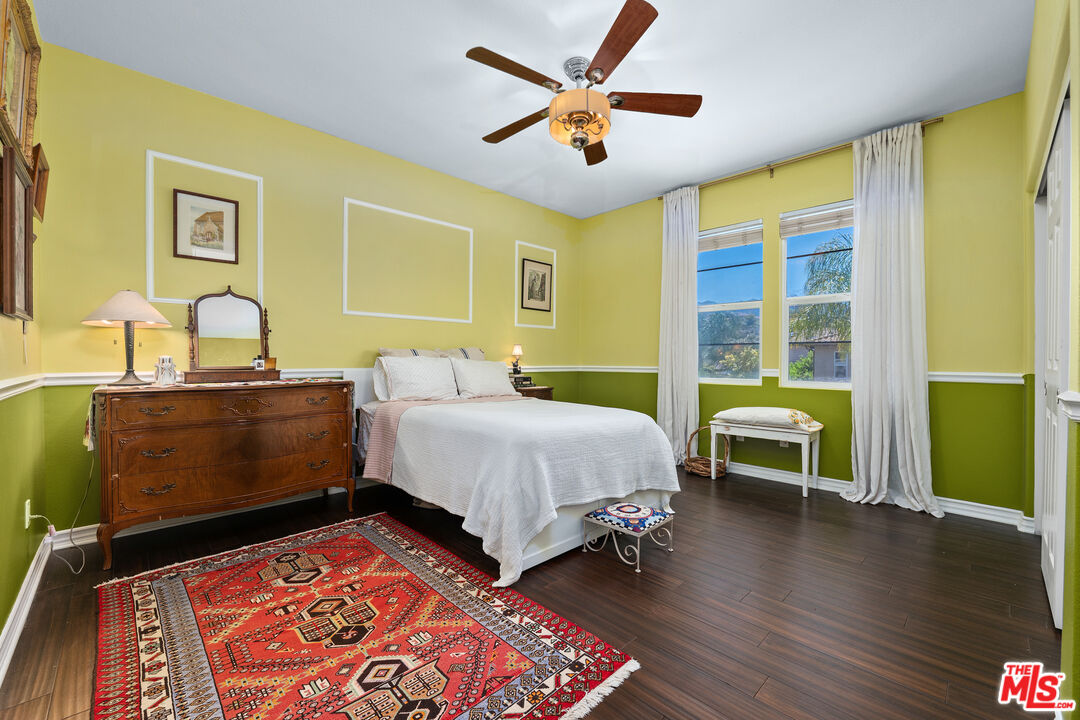 Property photo 33
