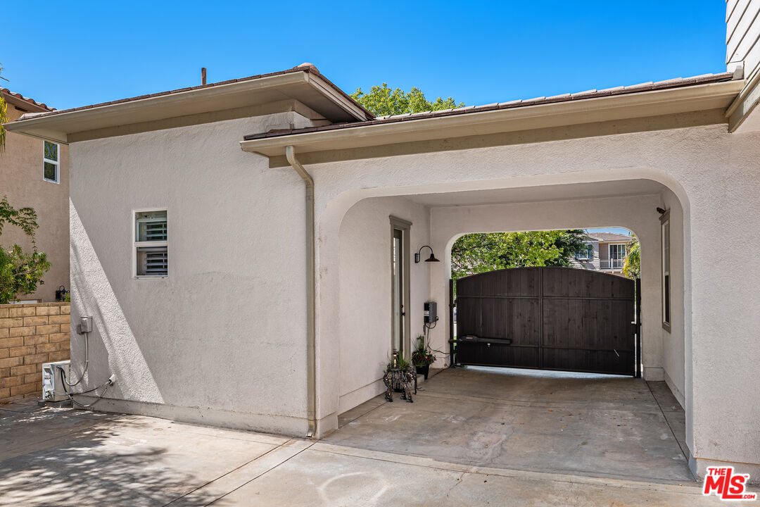 Property photo 38