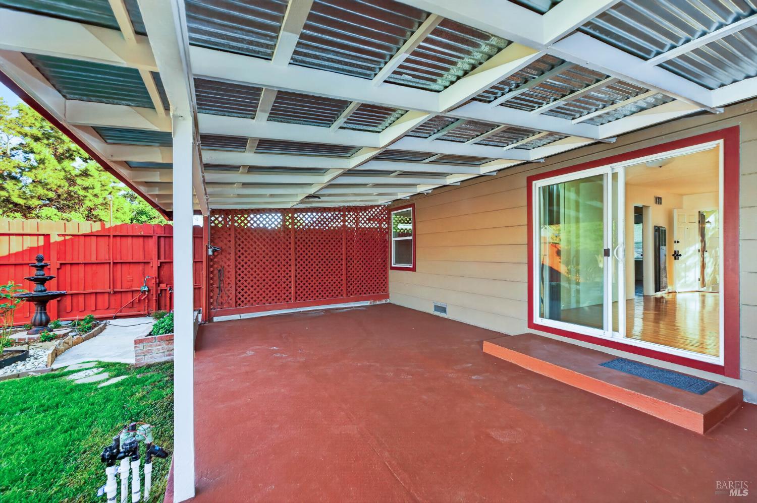 Property photo 34
