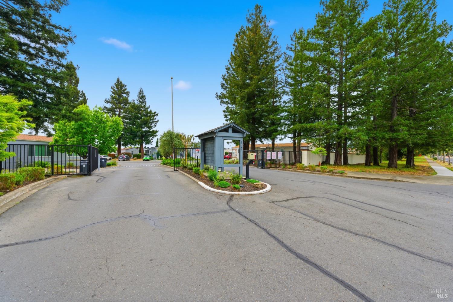 Property photo 48