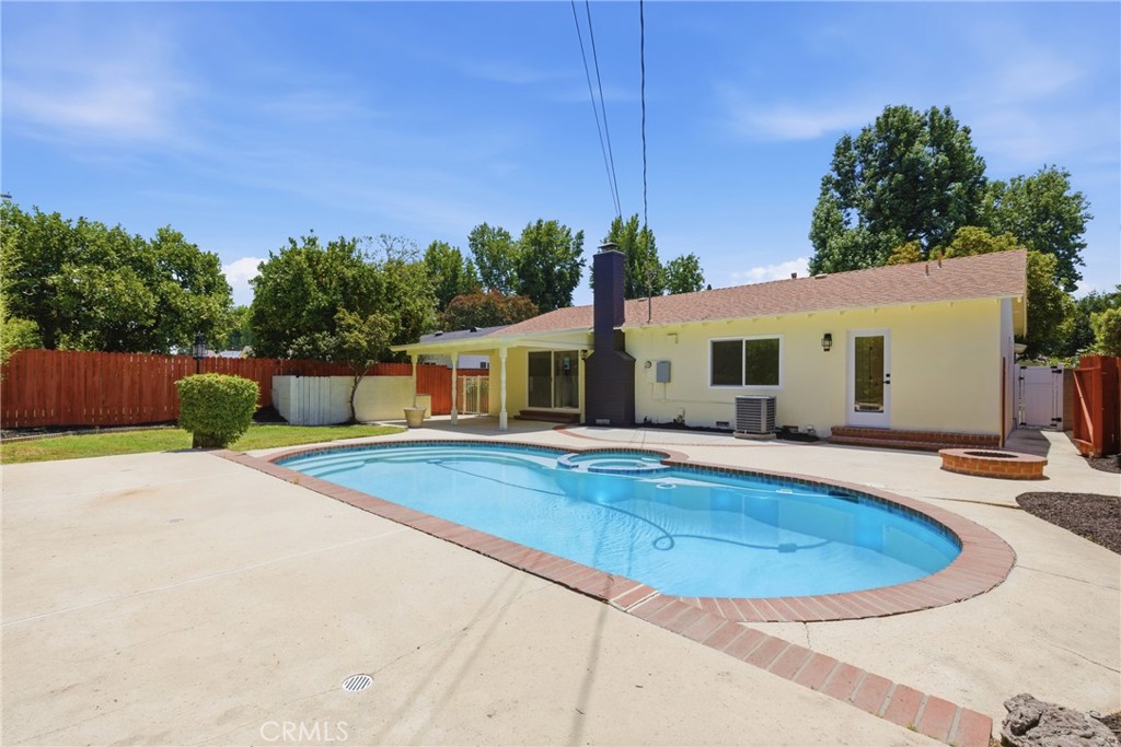 Property photo 38
