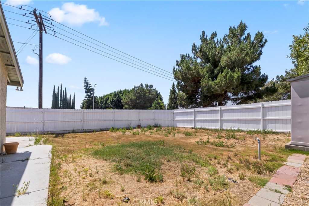 Property photo 33