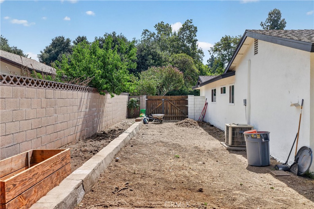 Property photo 37