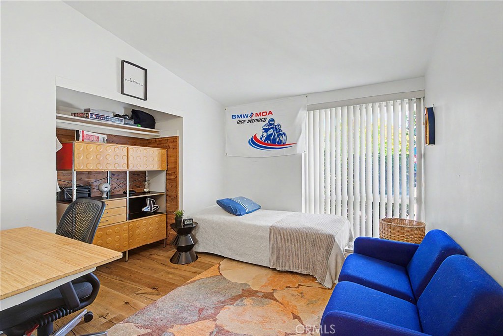 Property photo 28