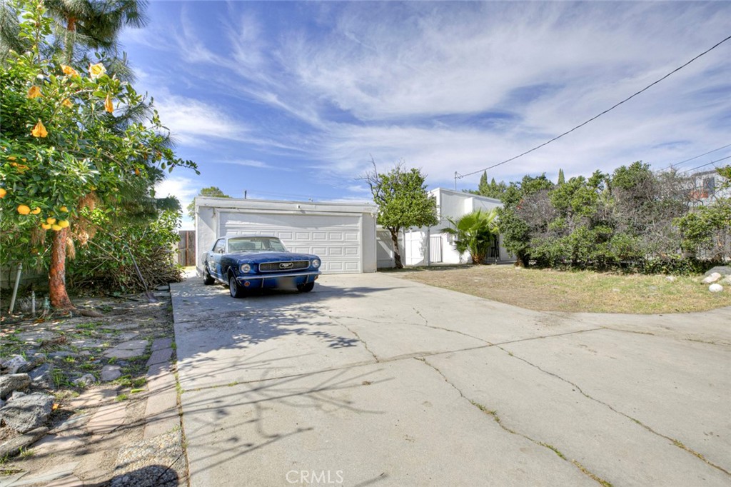 Property photo 28