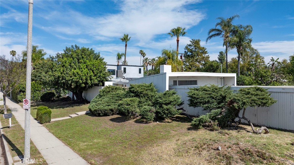 Property photo 40