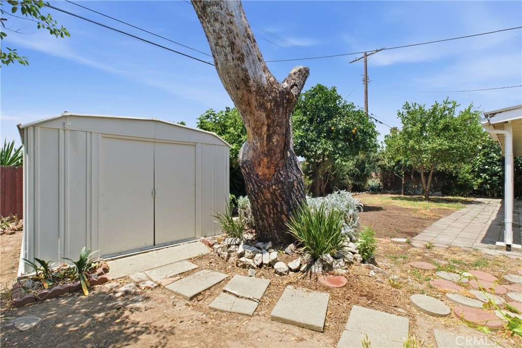 Property photo 35