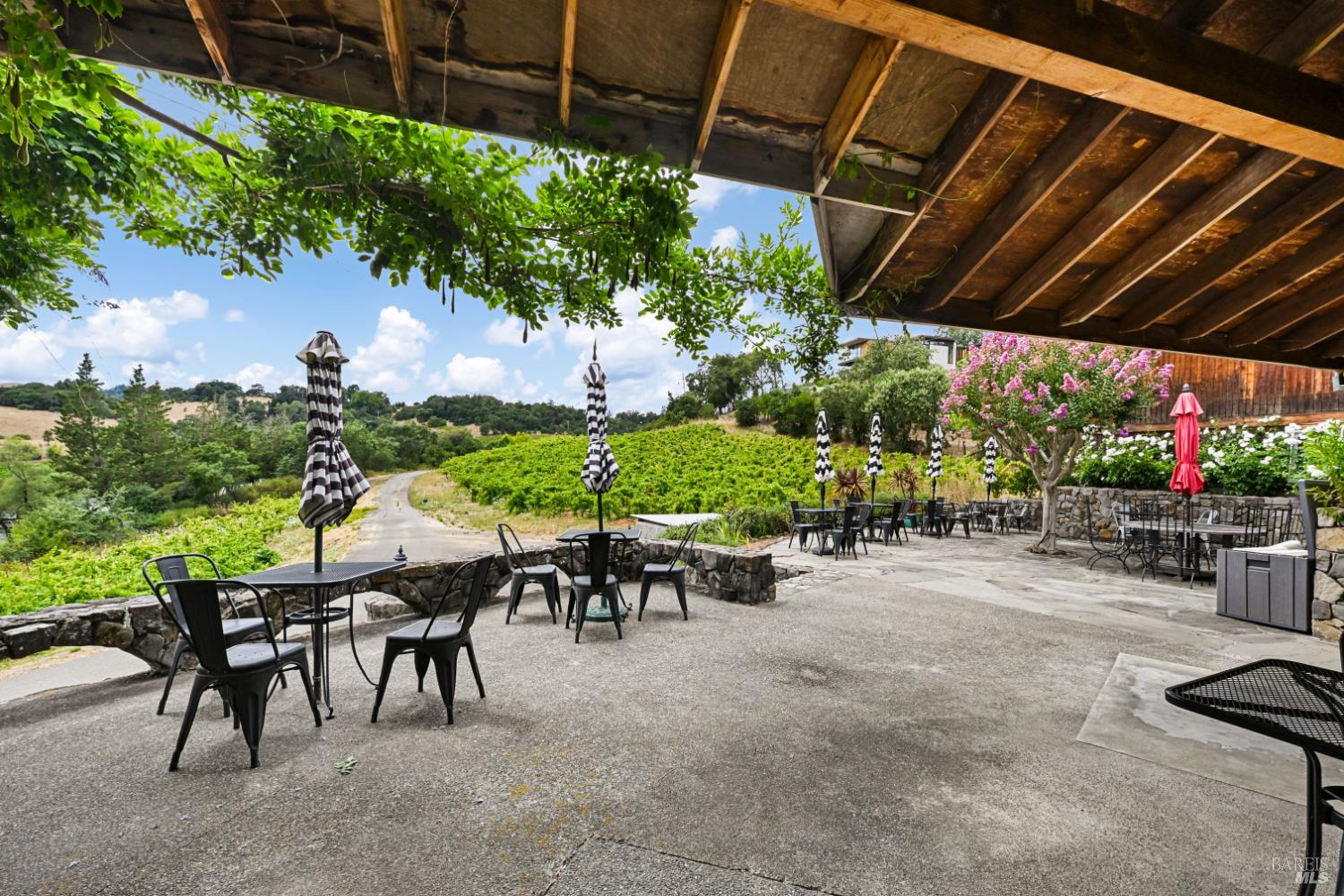 Property photo 35