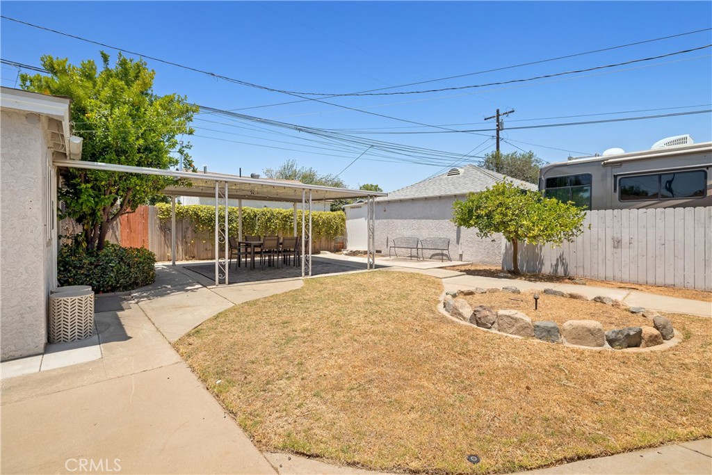 Property photo 37