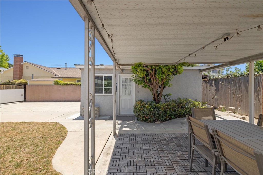 Property photo 38