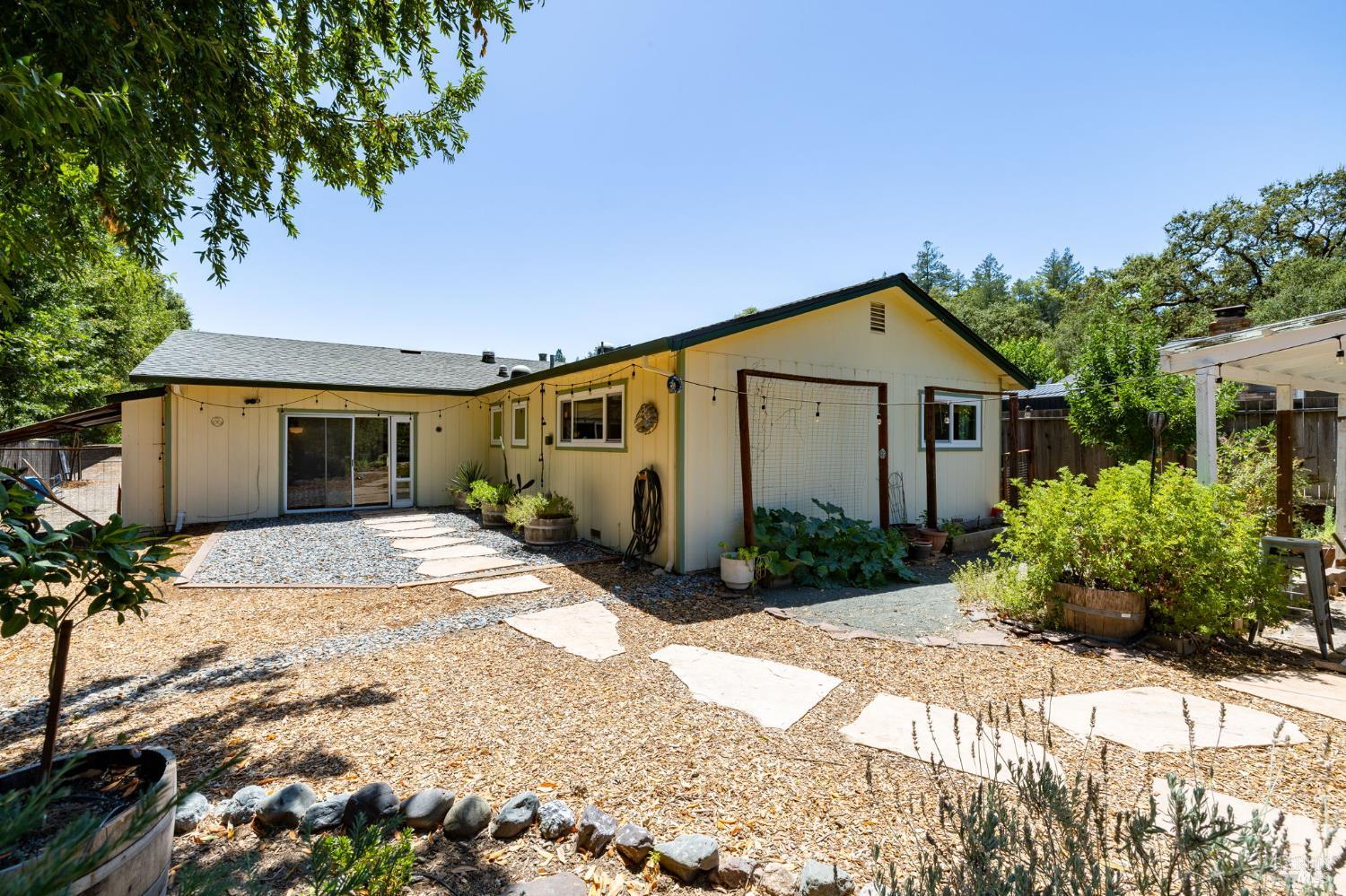 Property photo 35