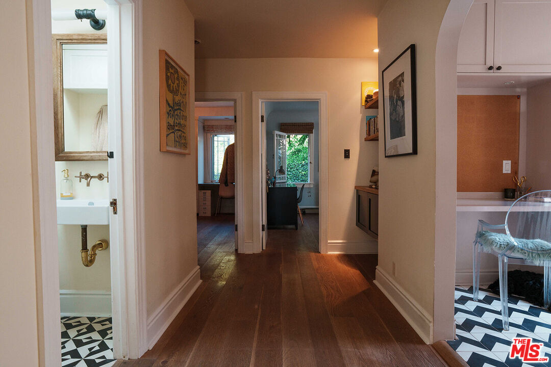 Property photo 34